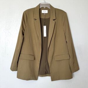BCBG New York Washed Twill Open Front Relaxed Fit Blazer in Martini Size L